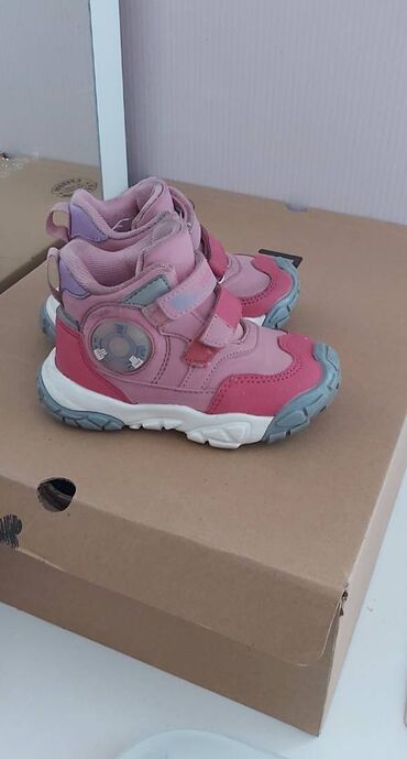 Uşaq ayaqqabıları: Qız üçün, 23 — 8