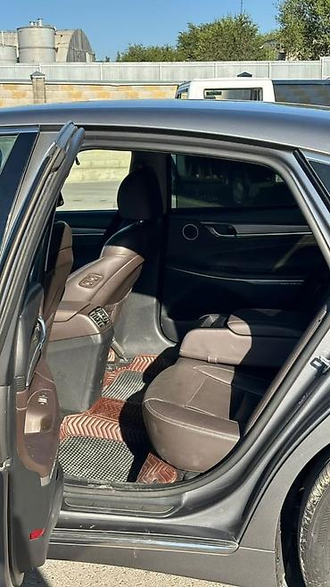 e star: Hyundai Grandeur: 2018 г., 2.2 л, Автомат, Дизель, Седан — 5