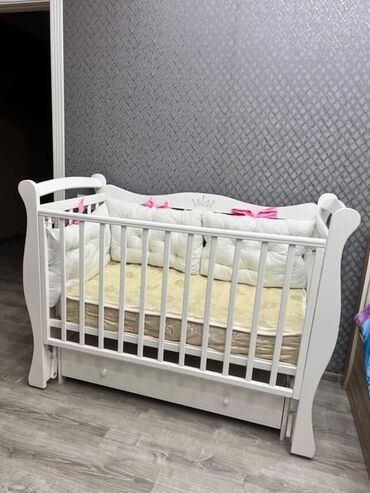 Oğlan və qız üçün, Çarpayı, Matras ilə