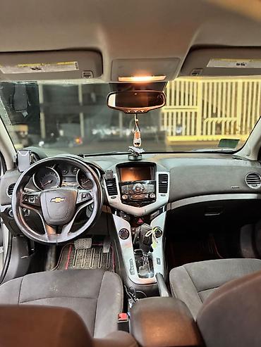 Avtomobil satışı: Chevrolet Cruze: 1.4 l | 2015 il 256000 km Sedan — 5