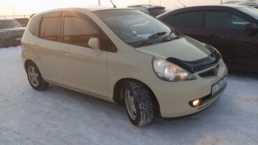 Honda: Honda Fit: 2004 г., 1.3 л, Вариатор, Бензин, Седан