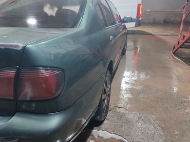 nissan кашкай: Nissan Primera: 2001 г., 1.8 л, Механика, Бензин, Седан