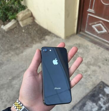 Apple iPhone: IPhone 8, 64 GB, Space Gray, Barmaq izi