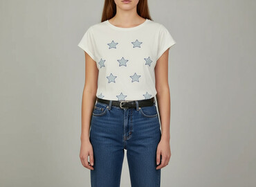 levis t shirty basic: Beloved, Women`s T-shirt, size L at lalafo.pl levis t shirty basic: Beloved, Women`s T-shirt, size L