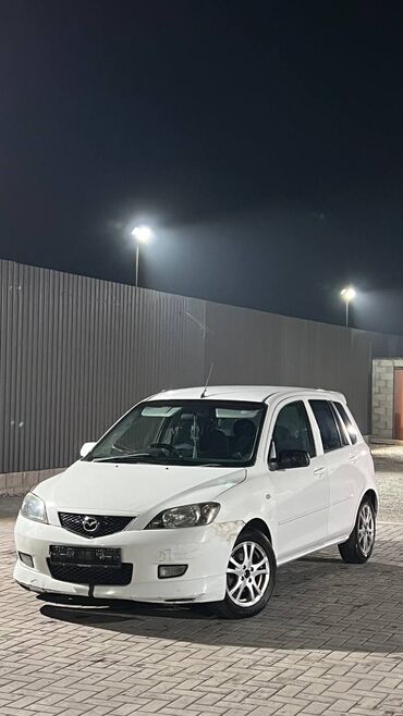 кузов на форд транзит: Mazda Demio: 2002 г., 1.5 л, Типтроник, Бензин, Хетчбек