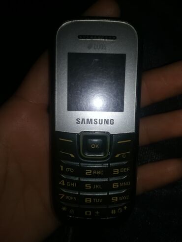 samsung e1252: Samsung E1252, 1 TB, rəng - Qara, Zəmanət, Kredit, Düyməli
