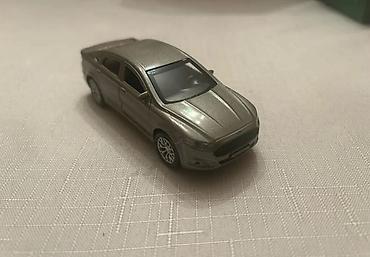 pişikli oyunlar: Metal oyuncaq avtomobil modeli - Tip: Sedan kuzovlu klassik — 10