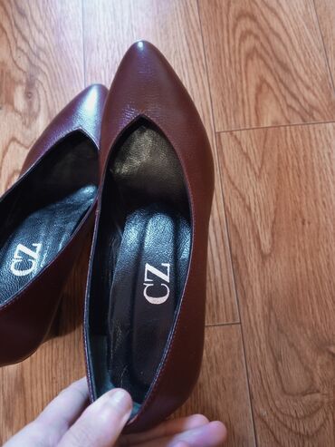 Tuflilər: Tuflilər, Ölçü: 37, İşlənmiş — 8