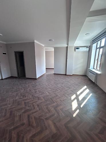 макс: Сдаю Офисный кабинет: 58 м², В бизнес центре, С ремонтом, С отдельным санузлом, С системой безопасности, С парковкой — 2