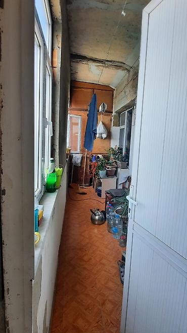 hovsanda ev satilir: Sumqayıt, 4 otaqlı, Köhnə tikili, 87 kv. m — 2