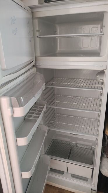 стиральные машины маленький: Холодильник Indesit, На запчасти, Side-By-Side (двухдверный), De frost (капельный), 59 * 176 * 65