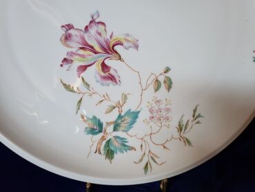 Ostalo posuđe: Tanjir iz 1945 do 194o za serviranje Hutachenreuther Bavaria na lalafo.rs — 6 Ostalo posuđe: Tanjir iz 1945 do 194o za serviranje Hutachenreuther Bavaria — 6