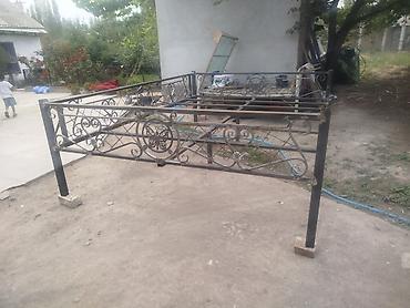 цветок фикус: Тапчан 3 x 2 x 55 м, Металл — 2