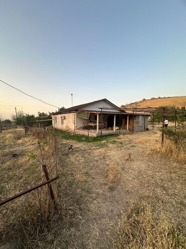 снять дом в бишкуле на длительный срок: Дом, 90 м², 4 комнаты, Агентство недвижимости, Косметический ремонт