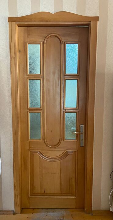 Tavan: *gülüh* Otaq Qapısı ( 4 ədəd ) ●ölçü - 225 / 90 *Bir ədəd 150Azn*