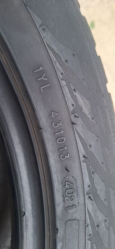 Gume i felne: Prodajem 2kom polovne zimske auto gume dimenzije 245 45 R18 Nokian u — 5
