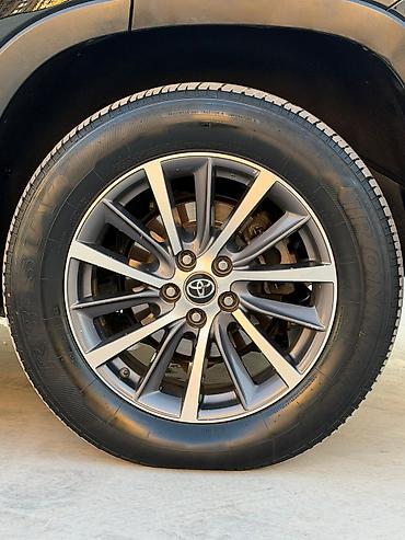 Toyota: Toyota Highlander: 2018 г., 3.5 л, Автомат, Бензин, Кроссовер — 9