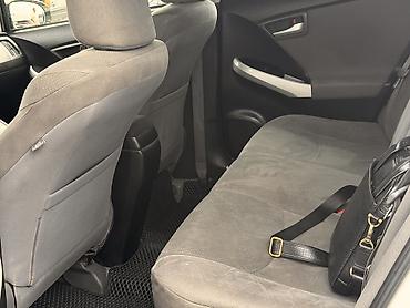 Toyota: Toyota Prius: 2012 г., 1.8 л, Вариатор, Бензин, Хэтчбэк — 6