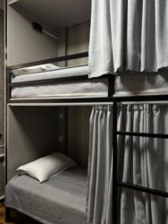 Отели и хостелы: Добро пожаловать в «Алма» Уютный и современный хостел в самом сердце — 20