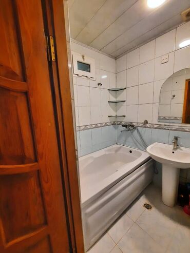 Köhnə tikili: Xırdalan, 4 otaqlı, Köhnə tikili, 92 kv. m -da lalafo.az — 23 Köhnə tikili: Xırdalan, 4 otaqlı, Köhnə tikili, 92 kv. m — 23