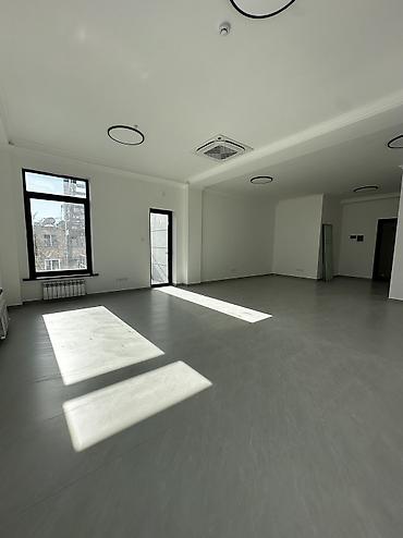 Аренда офисов: Аренда офисов, 65 м², В бизнес центре, С отдельным сан узлом, С системой безопасности, С юридическим адресом — 5