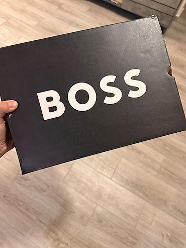 bernhard: BOSS kişi krossovkaları
Olchu 45 — 4