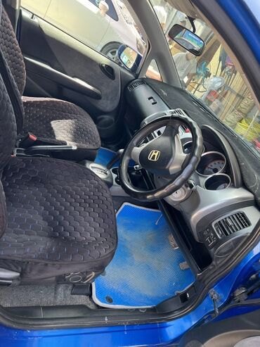 авто запчас бишкек: Honda Fit: 2006 г., 1.3 л, Вариатор, Бензин, Хэтчбэк