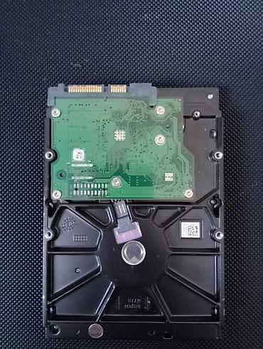 hdd yadas vinti: Seagate Barracuda 500 GB 3.5" HDD – İşlənmiş Qiymət: 25 AZN Seagate — 2