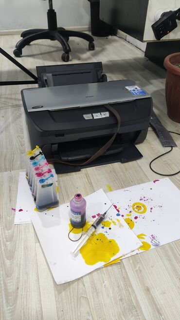 принтер три в одном цветной: Epson R270 на запчасти