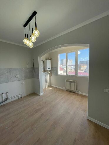 сдается комната кок жар: 1 комната, 38 м², 106 серия улучшенная, 3 этаж, Дизайнерский ремонт