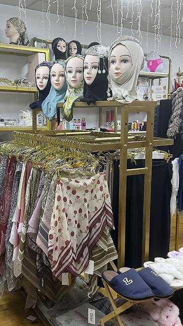 весы mi: Продам напольные торговые стойки для одежды. Подойдут для магазина — 2