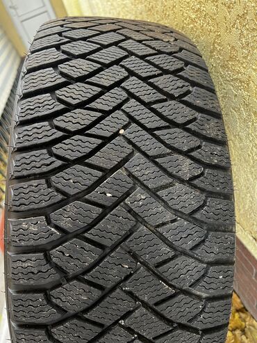 Шины: Шины 265 / 60 / R 18, Зима, Комплект, Внедорожные (АТ/МТ), Maxxis