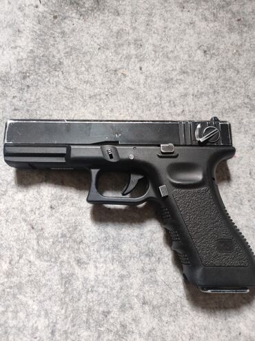 купить страйкбольный автомат: Представляем страйкбольный пистолет Glock, произведенный в Тайване