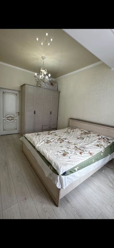 панельный дом: 3 комнаты, Собственник, С мебелью полностью