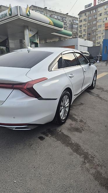 Kia: Kia K8: 2021 г., Седан — 1