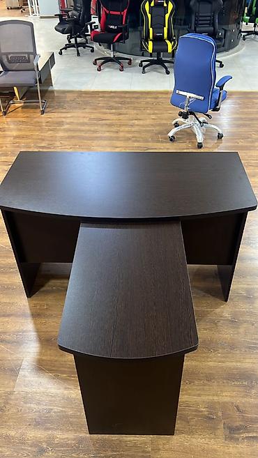 Ofis mebeli: Yeni, Müdir üçün, Kvadrat masa — 1