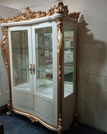 s guzguleri: Qorka olcu Eni 135 hün 200 dər 50.Material Mdf mashin boyasi .ciziq