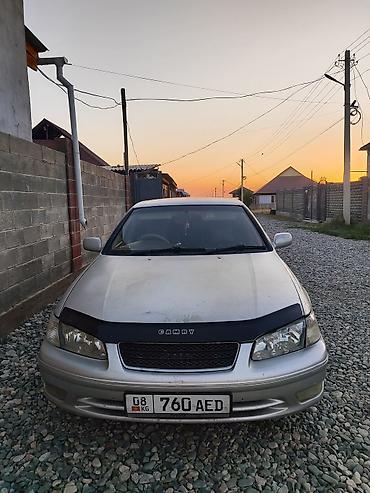 камиры: Toyota Camry: 2000 г., 2.2 л, Автомат, Бензин, Седан — 10