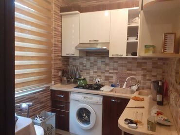 Uzunmüddətli kirayə mənzillər: Binəqədi rayonu,Nesimi metrosunun yaninda 3 otaqalı,təmirli,əşyalı — 6