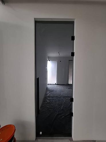 Перегородки на заказ: На заказ Цельностеклянная перегородка, Бесплатный замер, Бесплатная доставка, Бесплатная установка — 13