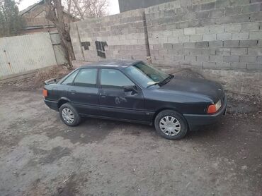 Audi: Audi 90: 1.8 л, Бензин