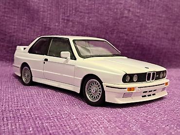 Figurice i makete: BMW M3 E30 "Kocka" 1:24 White Perla NOVO! Model BMW serije 3 na lalafo.rs — 1 Figurice i makete: BMW M3 E30 "Kocka" 1:24 White Perla NOVO! Model BMW serije 3 — 1