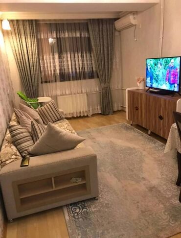 Uzunmüddətli kirayə mənzillər: Nəsimi rayonu Memar Əcəmi metrosunun yaxınlığında, 5 mertebeli binanın — 1