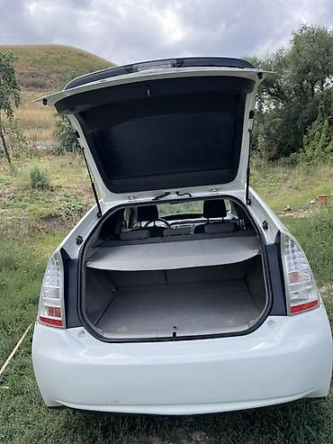 Toyota: Toyota Prius: 2011 г., Гибрид, Хэтчбэк — 12