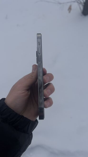 Apple iPhone: IPhone 12 Pro, Б/у, 256 ГБ, Графит, Защитное стекло, Чехол, 78 % — 7