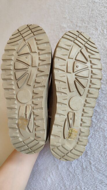 Ugg obuća: Ugg čizme, bоја - Bež, 39 — 5