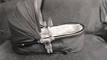 прогулочная коляска new lux: Коляска, цвет - Серебристый, Б/у