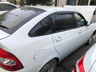 VAZ (LADA): VAZ (LADA) Priora: 1.6 l | 2012 il 200000 km Hetçbek — 3