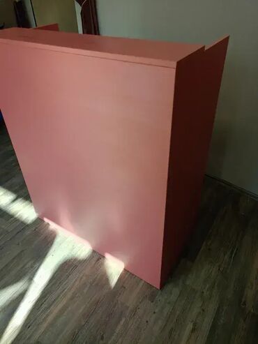 Stolovi: Pult 4 — 9