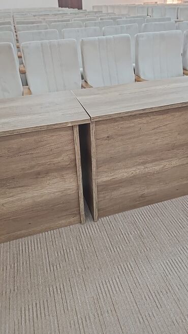 Sifarişlə ofis dəst mebeli: Mebel istehsalı və quraşdırma xidməti - Ofis masaları: İki rəngli — 68